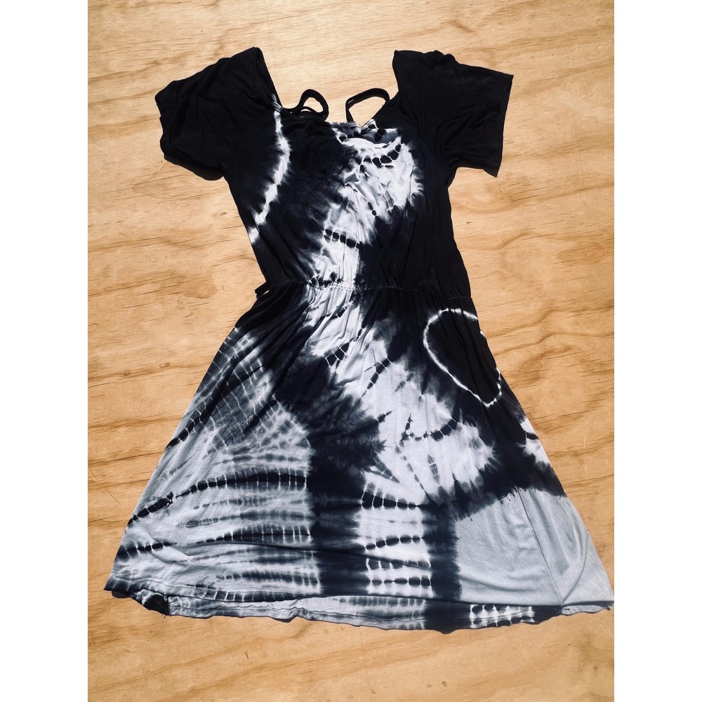 Urban X Tie Dye Cold Shoulder Mini Dress Black White Boho Rayon Small UDR224